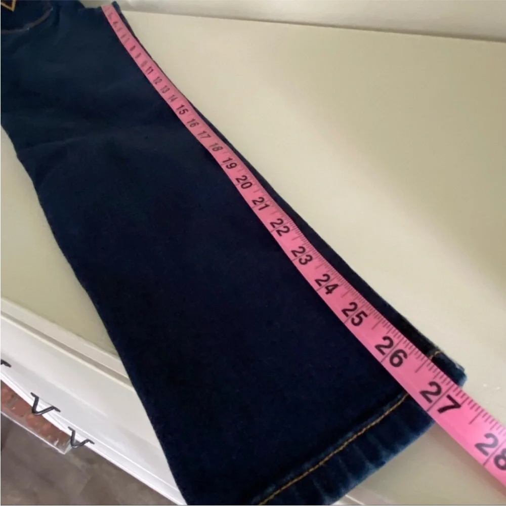 Levi's Jeans - Picture 8 of 13